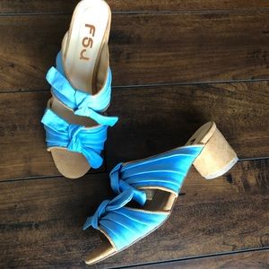 F5R double strap block heel sandals size 8